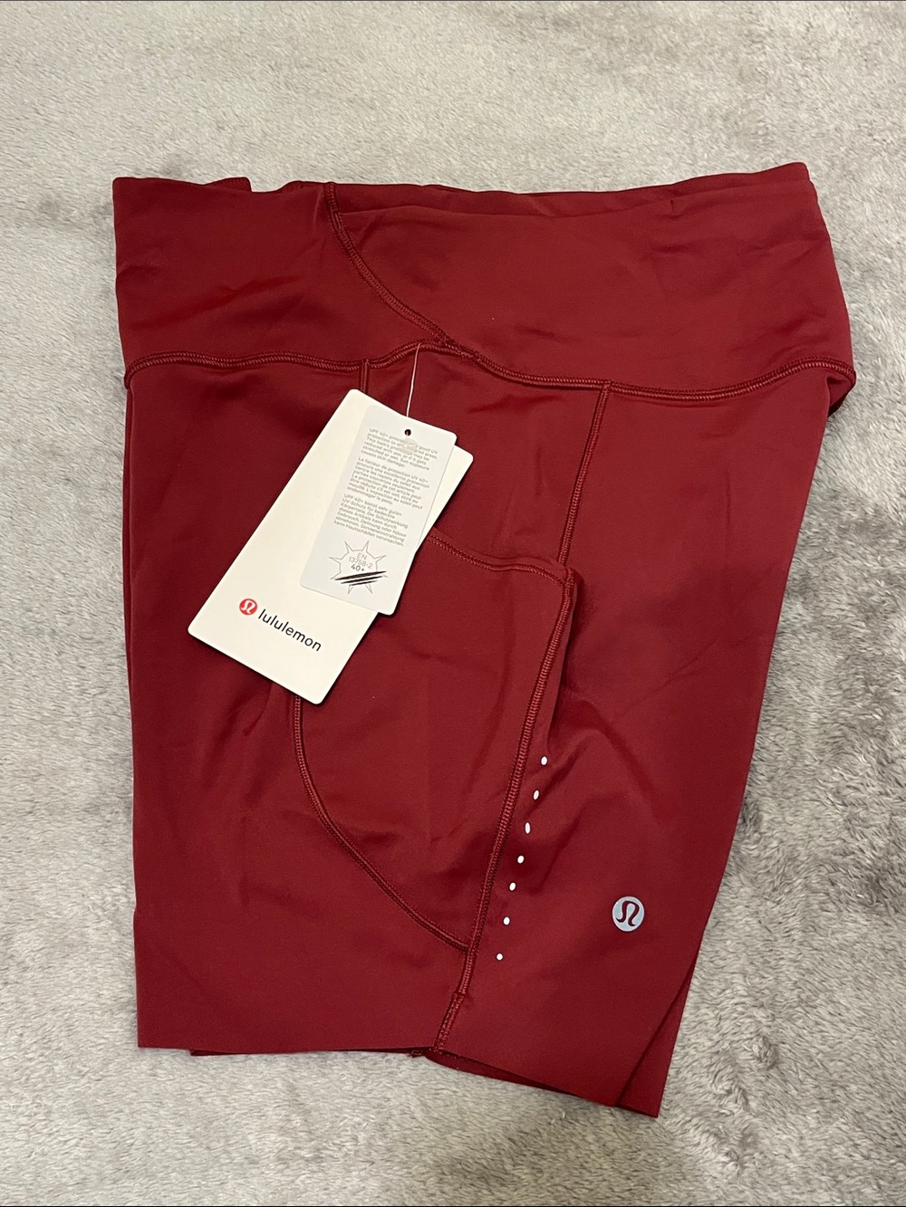 🆕 Lululemon Fast and Free HR short 6” *Pockets in Burgundy Bay, size 12